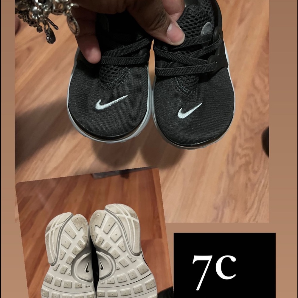 Toddler Nike sneakers